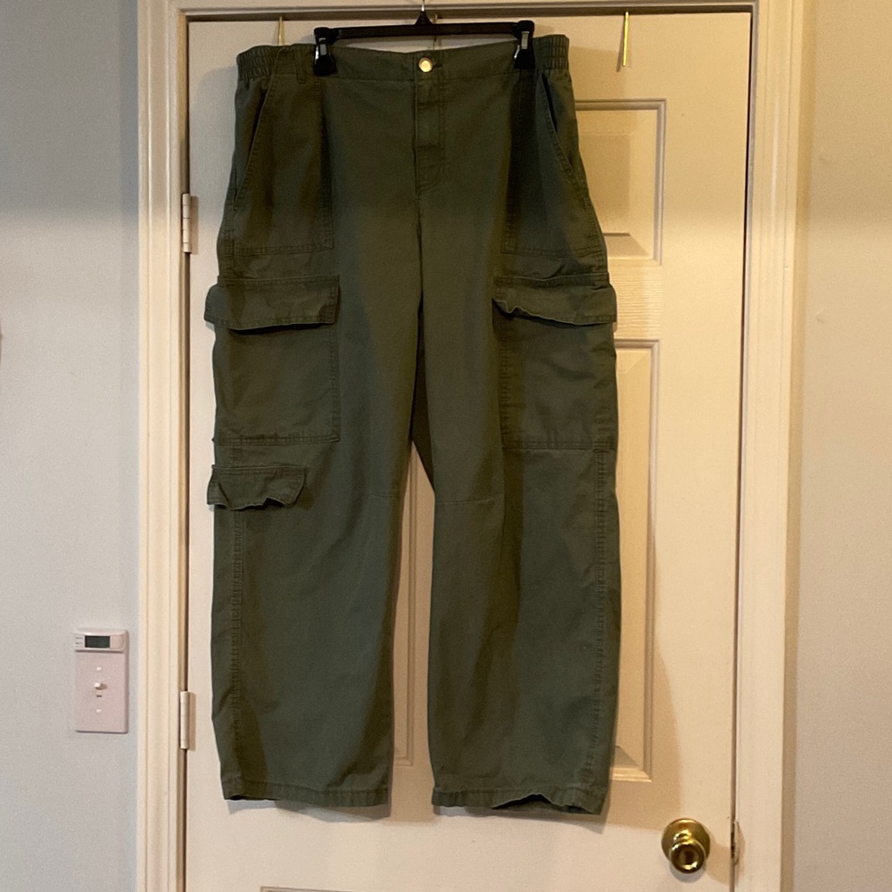 No Boundaries Olive Wide Leg Cargo Pants